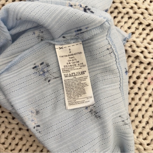 Gap Girls Short Sleeve Flowers T-Shirt Size Small - Picture 4 of 4